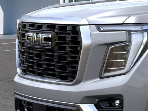 New 2026 GMC Yukon Denali w/ Denali Reserve Package AWD/4WD image 48