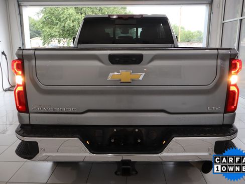 Used 2024 Chevrolet Silverado 2500 LTZ w/ LTZ Premium Package AWD/4WD image 7