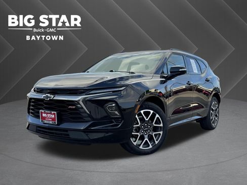 Used 2025 Chevrolet Blazer RS FWD image 1