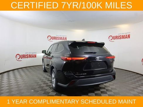 Used 2022 Toyota Highlander L AWD/4WD image 9