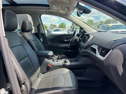 Used 2020 GMC Terrain Denali w/ Denali Premium Package AWD/4WD image 11