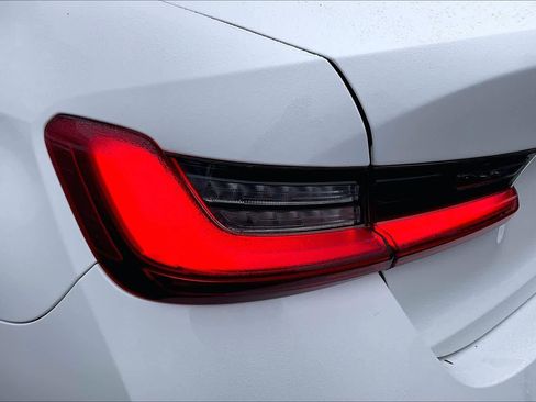 Used 2023 BMW 330e w/ Parking Assistance Package image 30