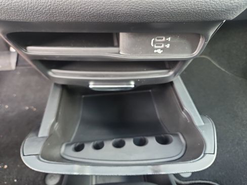 New 2026 Chrysler Pacifica Select image 34