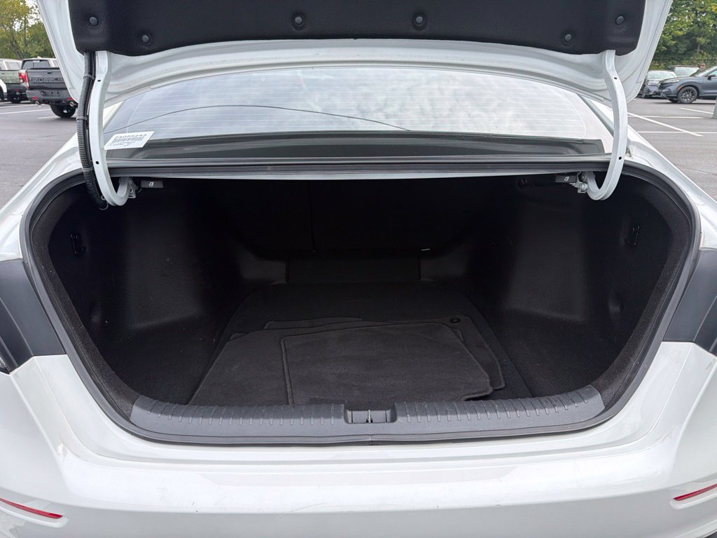 Used 2023 Honda Accord EX image 21