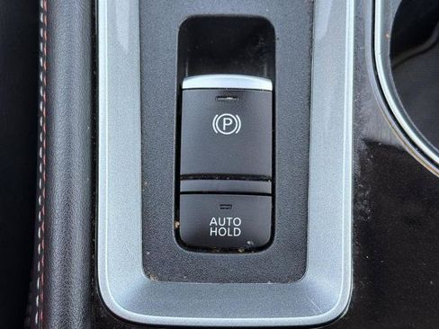 Certified 2024 Nissan Altima 2.0 SR FWD image 8