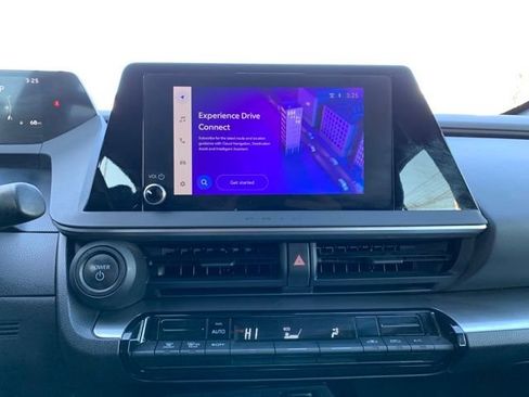 Used 2023 Toyota Prius LE image 20