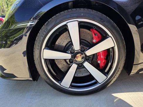 Certified 2025 Porsche 911 Carrera S RWD image 26