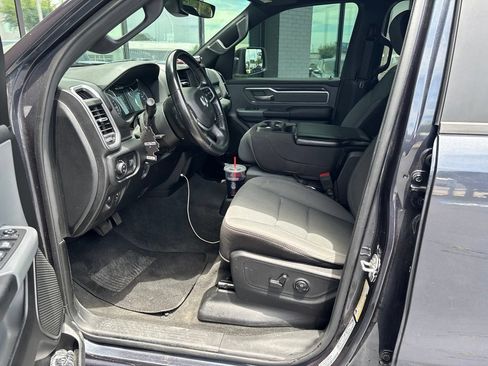 Used 2021 RAM 1500 Big Horn AWD/4WD image 12