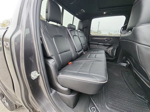 Certified 2024 RAM 1500 Limited image 28