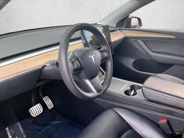Used 2023 Tesla Model Y Performance AWD/4WD image 12