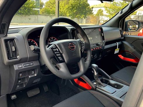 New 2026 Nissan Frontier Pro-X w/ Pro-X Convenience Package image 10