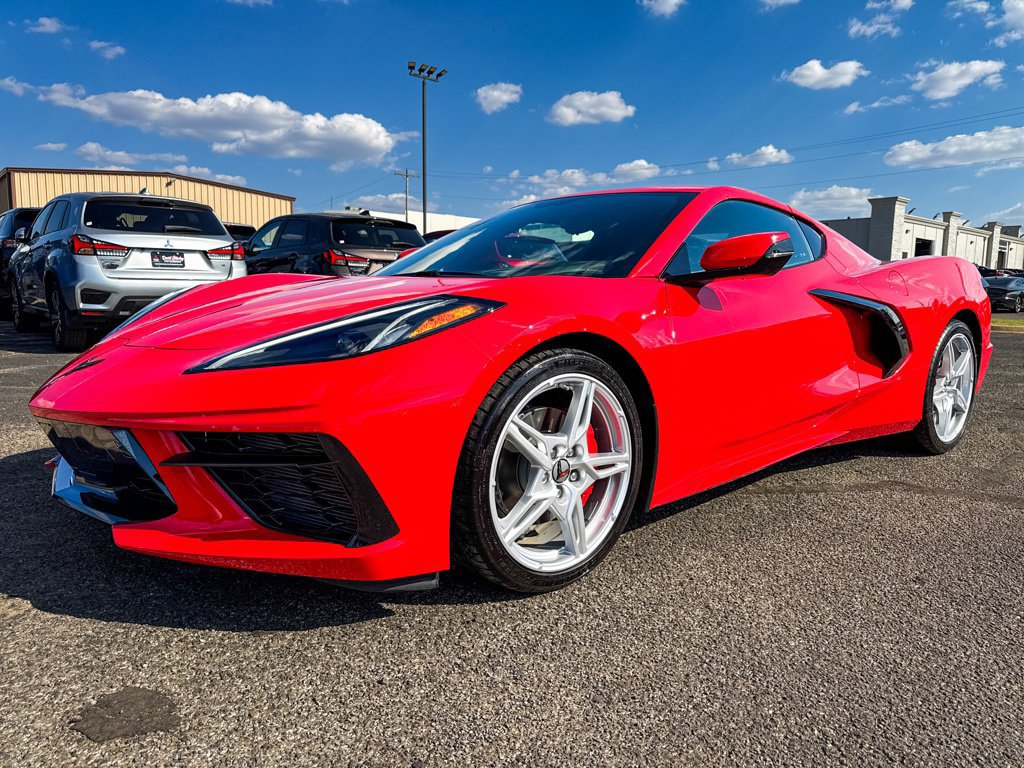 Used 2021 Chevrolet Corvette Stingray Premium Cpe w/ 3LT RWD image 4