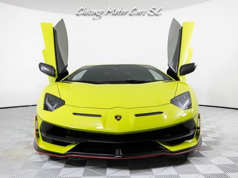 Used 2019 Lamborghini Aventador SVJ AWD/4WD image 27