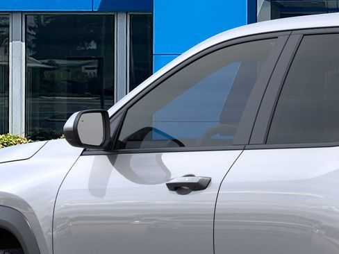 New 2026 Chevrolet Equinox LT FWD image 12