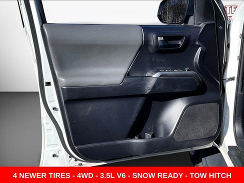 Used 2020 Toyota Tacoma SR5 image 19