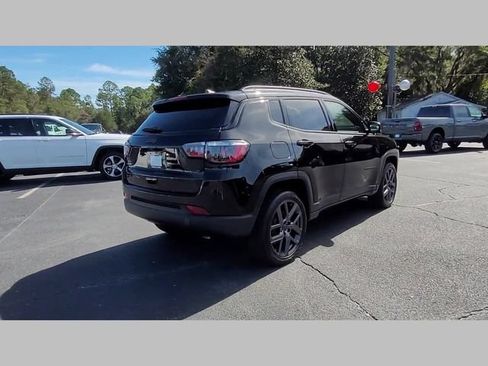 New 2026 Jeep Compass Limited AWD/4WD image 34
