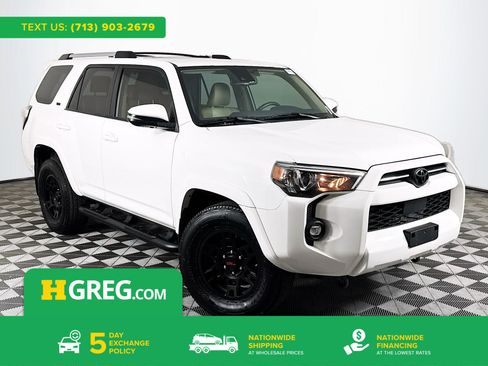 Used 2021 Toyota 4Runner SR5 Premium w/ Moonroof Package RWD image 1