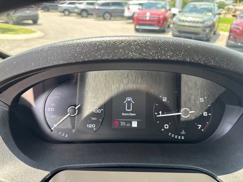 Used 2023 RAM ProMaster 1500 w/ Interior LED Lighting Group FWD image 18