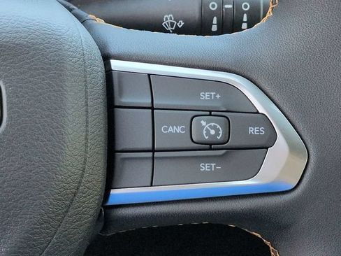 New 2026 Jeep Compass Latitude AWD/4WD image 25
