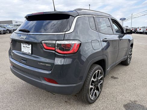 Used 2018 Jeep Compass Limited w/ Navigation Group image 5