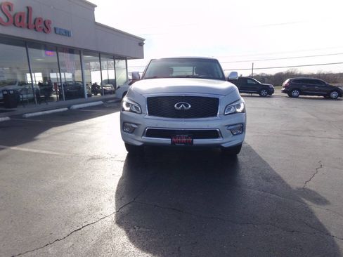 Used 2015 INFINITI QX80 4WD w/ Driver's Assistance Package image 2