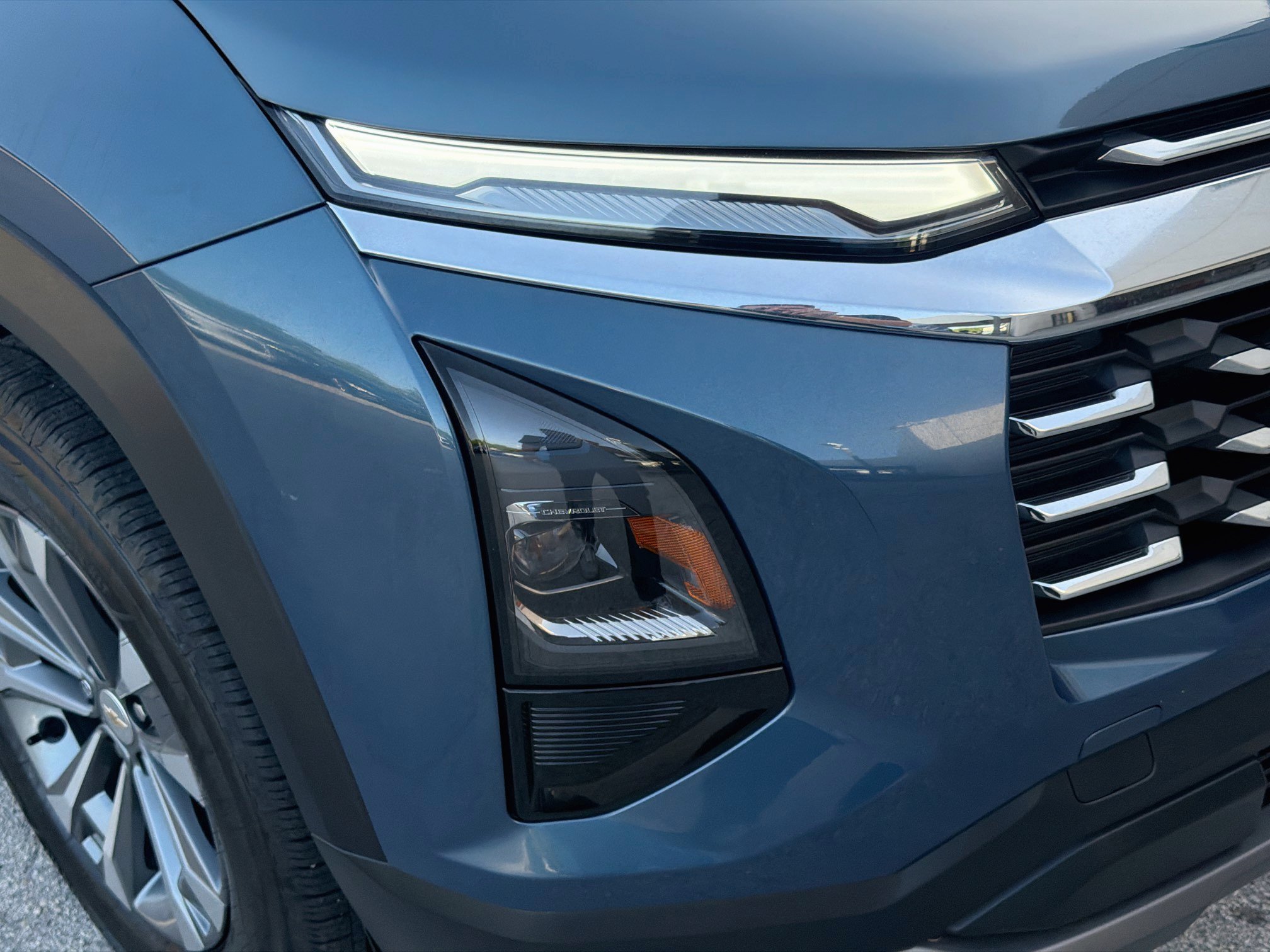 Used 2027 Chevrolet Equinox LT FWD image 35