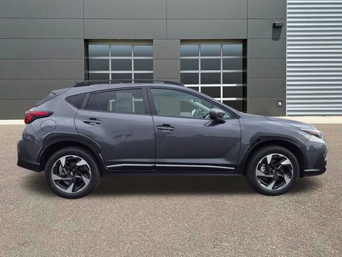 Used 2025 Subaru Crosstrek 2.5i Limited w/ Crosstrek Mirror Package AWD/4WD image 4