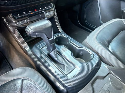 Used 2021 GMC Canyon AT4 w/ Driver Alert Package image 18