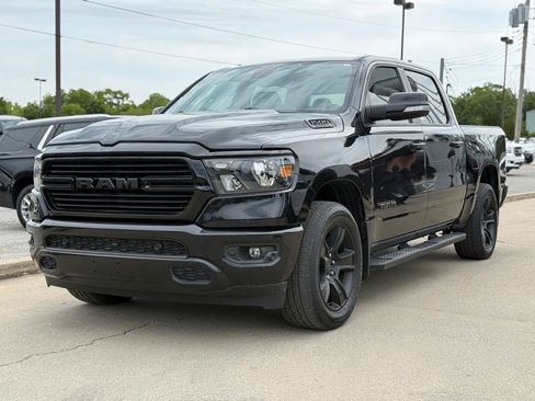 Used 2020 RAM 1500 Big Horn AWD/4WD image 2