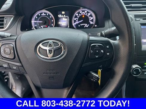 Used 2017 Toyota Camry LE FWD image 19
