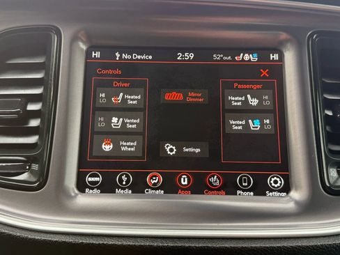 Used 2019 Dodge Challenger SXT w/ Plus Package image 33