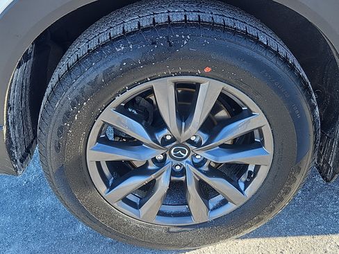 Used 2023 MAZDA CX-9 Touring image 28