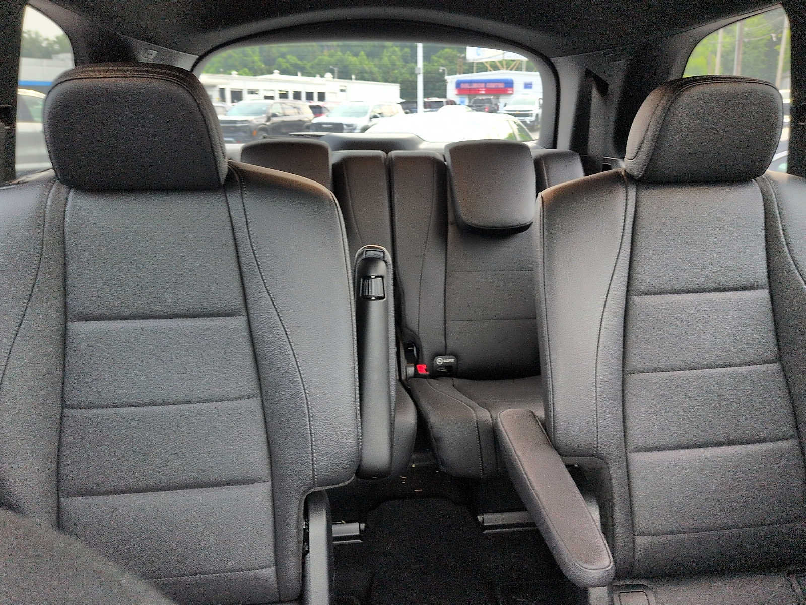 Used 2020 Mercedes-Benz GLS 450 4MATIC image 11