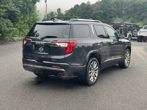 Used 2023 GMC Acadia Denali w/ Denali Ultimate Package AWD/4WD image 7