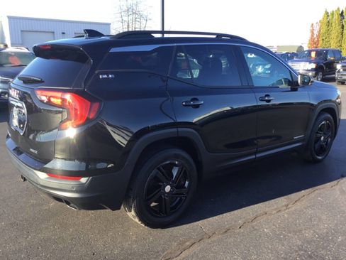 Used 2019 GMC Terrain SLE w/ GMC Pro Grade Package image 5