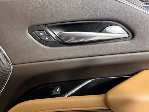 Certified 2022 Cadillac Escalade Premium Luxury image 31