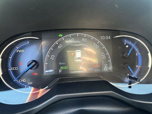 Used 2023 Toyota RAV4 LE AWD/4WD image 15