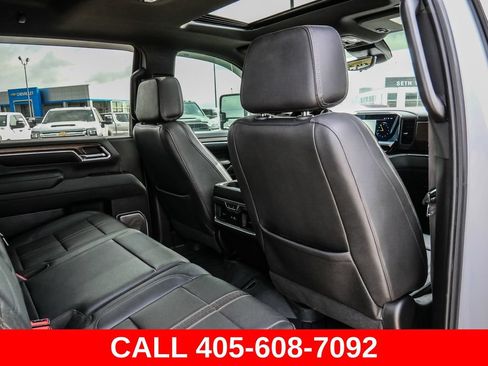 Used 2024 Chevrolet Silverado 2500 High Country w/ High Country Premium Package AWD/4WD image 26