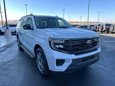 New 2026 Ford Expedition Max Active image 5