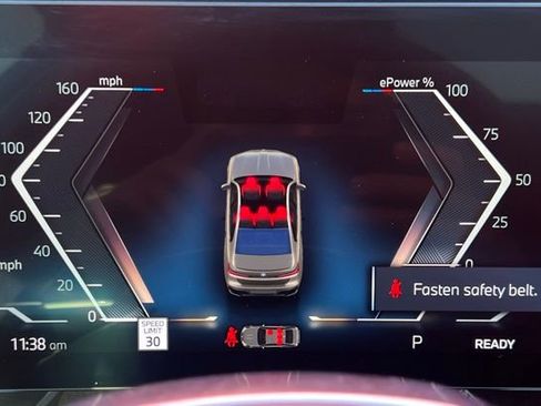 Used 2023 BMW i7 xDrive60 image 29