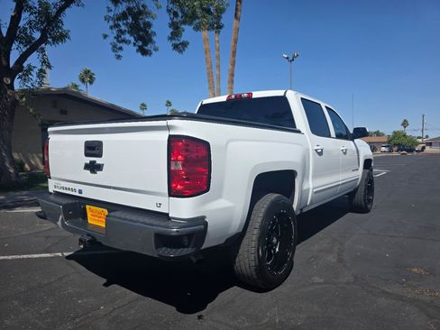 Used 2018 Chevrolet Silverado 1500 LT w/ LT Eassist Package image 7