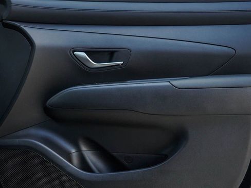 Certified 2026 Hyundai Tucson SE image 8