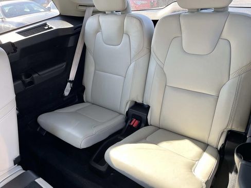 Used 2023 Volvo XC90 B6 Ultimate w/ Protection Package Premier image 20