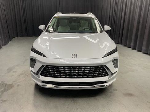 New 2026 Buick Envision Avenir image 5