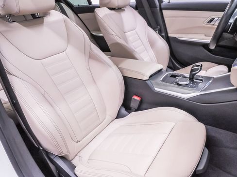 Used 2020 BMW M340i image 15