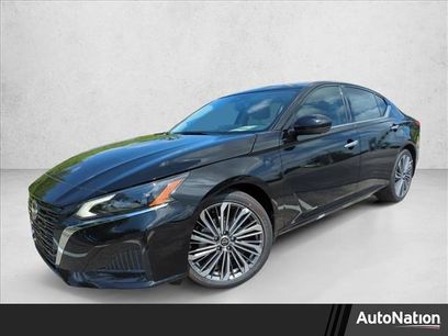 Used 2024 Nissan Altima 2.5 SL