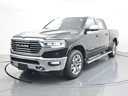 Used 2022 RAM 1500 Limited image 1