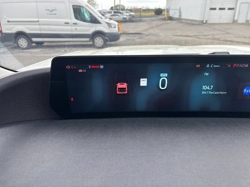 Used 2025 Ford Expedition Max Active AWD/4WD image 13