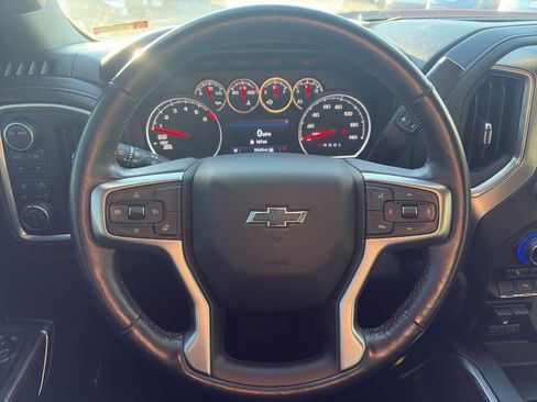 Used 2021 Chevrolet Silverado 1500 LT Trail Boss w/ LT Trail Boss Premium Package image 23