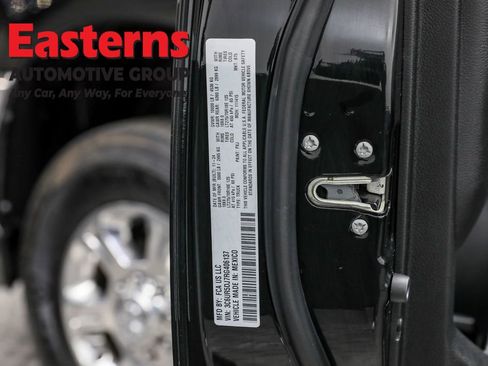 Used 2024 RAM 2500 Big Horn w/ Bed Utility Group image 37